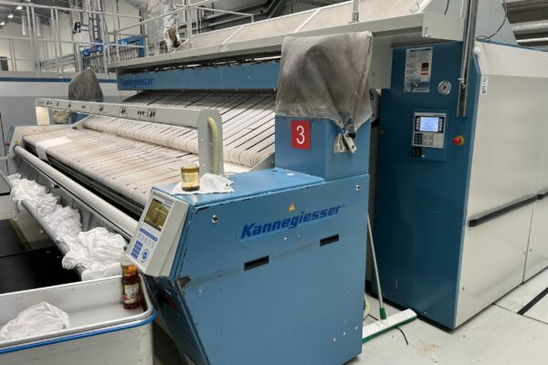 Kannegiesser Eingabemaschine CEM - 40